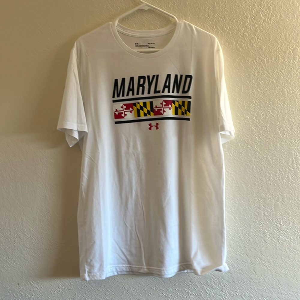 Under armour short sleeve t-shirt